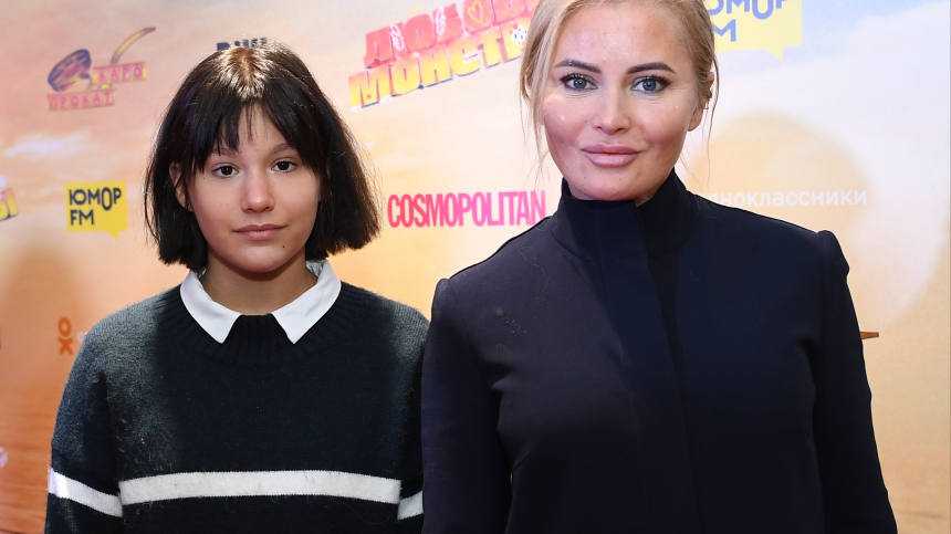 мама Борисовой боится за 17-летнюю внучку, которая делает пластику и худеет на у