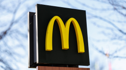 Решил вернуться? McDonald's подал заявку на регистрацию товарного знака в России
