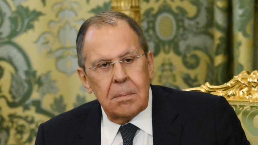 Лавров: РФ не обсуждает детали переговоров публично, как это делает Зеленский