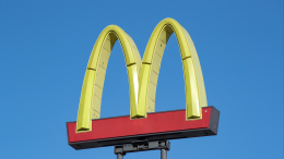 «Мы делаем это»: в McDonald's ответили на слухи о возвращении в Россию