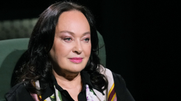 «Искусственно старит»: Лариса Гузеева раскритиковала образ Розы Сябитовой