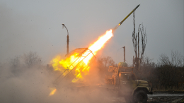 Расчет РСЗО «Град» уничтожил орудие боевиков ВСУ. Лучшее видео из зоны СВО