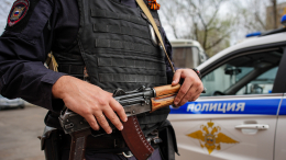 Гильзы повсюду: врачи спасают пострадавших в результате перестрелки в Махачкале
