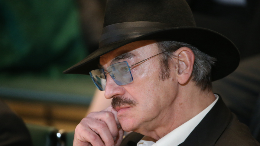 Михаил Боярский рассказал, когда сможет вернуться на сцену после травмы Михаил Боярский рассказал, когда сможет вернуться на сцену после травмы