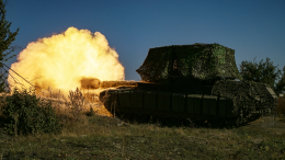 Российские танкисты уничтожили пункт управления дронами боевиков ВСУ. Лучшее видео из зоны СВО