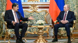 Путин провел переговоры с Мадуро в преддверии Парада Победы