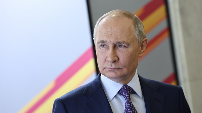 Объявленное Путиным перемирие в честь 80-й годовщины Победы вступило в силу Объявленное Путиным перемирие в честь 80-й годовщины Победы вступило в силу