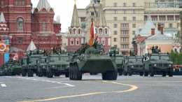 Военная техника вышла на Красную площадь для участия в Параде Победы