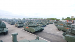 «На старт!» — военная техника прибывает на парад Победы в Москве