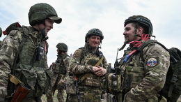 «Ваше дело мы доведем до конца!» — ветеранов поздравили с самой высокой точки в Курской области