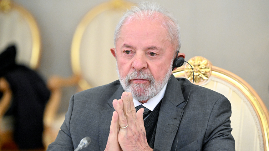 Лула да Силва выразил намерение способствовать мирному решению конфликта на Украине Лула да Силва выразил намерение способствовать мирному решению конфликта на Украине