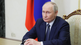 Путин прослезился во время презентации фильма о Великой Отечественной войне