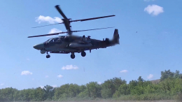 Ка-52М ударил по «опорнику» ВСУ. Лучшее видео из зоны СВО
