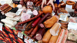 Собянин: на ярмарки Москвы продукты поставляют более 40 регионов