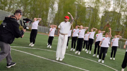 «Заниматься спортом!» — рэпер ST выпустил клип в преддверии Дня защиты детей