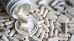 Опасные для здоровья таблетки «Молекула» нашли в продаже под видом конфет и техники