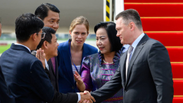 Игорь Краснов прилетел в Камбоджу с рабочим визитом