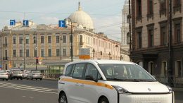 На контроле: в Петербурге ужесточат требования к таксистам и курьерам