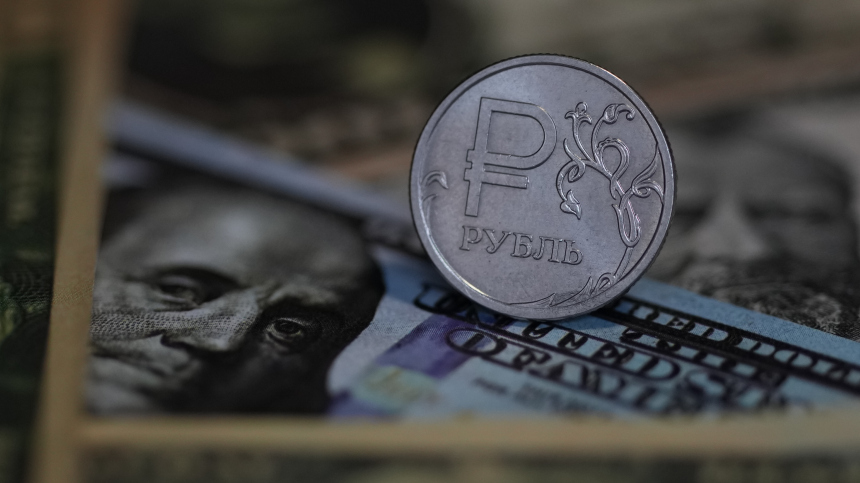 И деньги наши крепки: курс доллара дошел до 78 рублей И деньги наши крепки: курс доллара дошел до 78 рублей