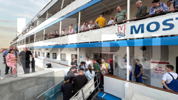 Карантин и «извинительные» скидки: теплоход «Михаил Булгаков» вернулся в Москву