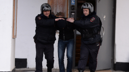 Грешным телом: в Петербурге полицейские обнаружили сеть интим-салонов