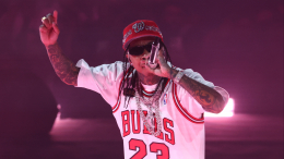 Фанаты со всего света на «ЦСКА-Арене»: как прошел концерт рэпера Tyga в Москве