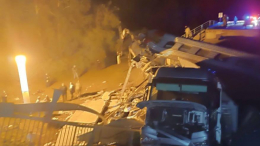 «Там дети маленькие кричат!» — жуткие кадры с места крушения моста под Брянском