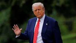 Решил повременить? Трамп попросил сенат не голосовать за санкции против РФ