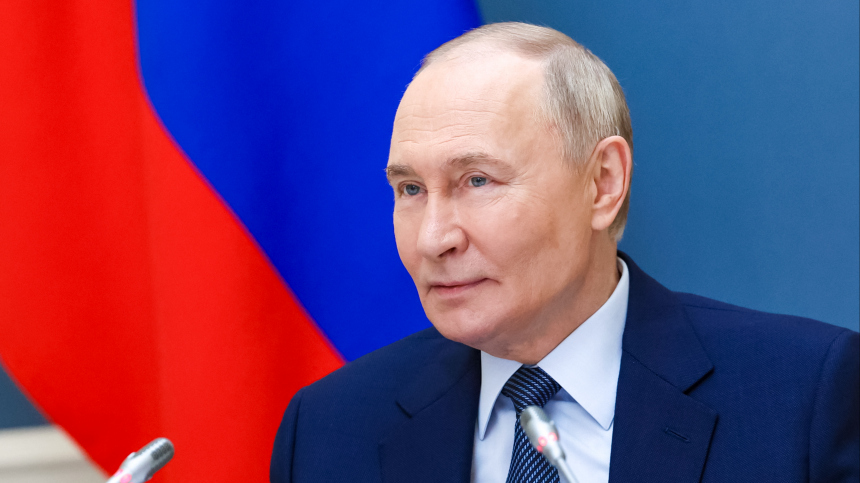 Путин назвал ПМЭФ местом рождения повестки будущего Путин назвал ПМЭФ местом рождения повестки будущего