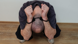 Военные преступники: шестеро боевиков ВСУ надолго отправились в колонию