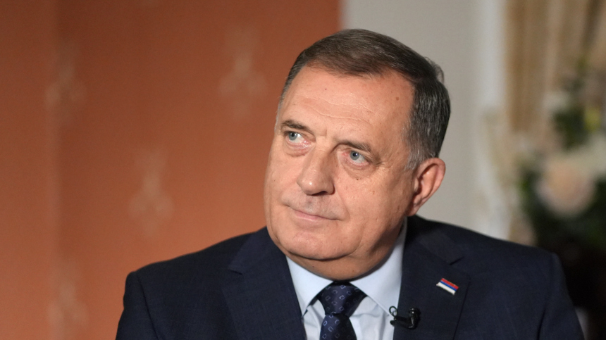 Президент Республики Сербской Додик поздравил россиян с Днем России