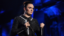 «Там слова правильные»: Ваенга призвала зумеров слушать «Любэ»