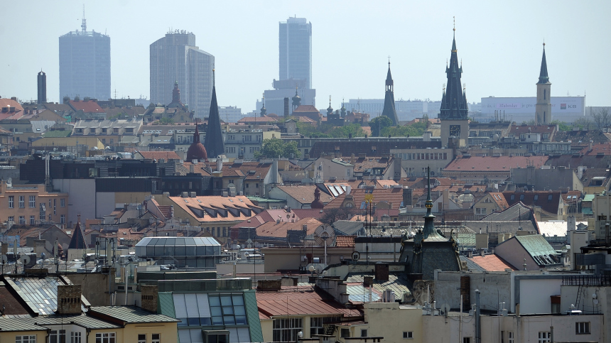 В чешском городе Литомержице демонтировали памятник советскому солдату