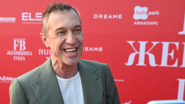 «Хожу в маске»: Сергей Соседов скрывается от фанатов в метро