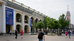 В Петербург начали прибывать первые гости ПМЭФ-2025