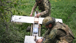 Бойцы группировки «Запад» ведут охоту на вражеские танки