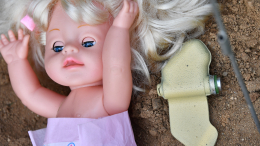 Боевики ВСУ минировали детские игрушки в Дзержинске