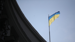 «Хватит грабить людей»: акции протеста продолжаются в Киеве