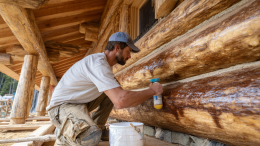 Готовимся к зиме: как и чем утеплить деревянный дом своими руками