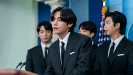 Все в сборе: последний участник группы BTS вернулся из армии