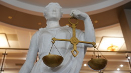 Имущество замглавы аппарата РЖД Юрия Каменева арестовали