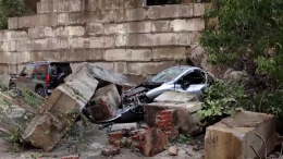 Во Владивостоке под зданием детского сада рухнула подпорная стена