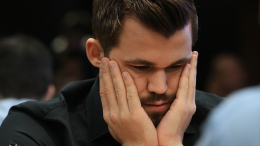 Школьник из России обыграл экс-чемпиона мира по шахматам Магнуса Карлсена