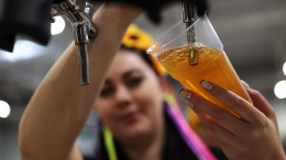 Плохие новости: почему опасно охлаждаться пивом в жару