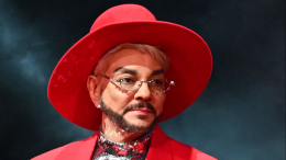 Грязный бинт и усталость: Киркоров вышел в свет с недолеченным ожогом