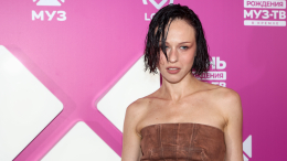 «Девочка на шаре»: Катя IOWA о значении своего наряда на Дне защиты детей