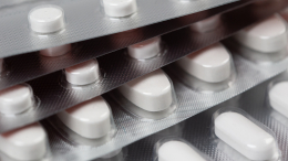 Компаниям разрешили импортировать в РФ незарегистрированные медикаменты