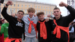 «Алые паруса» — два раза: школьники из Мариуполя на шоу в Санкт-Петербурге