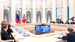 «Наращивать жилищное строительство»: Путин назвал приоритеты для новых регионов РФ