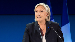 Ле Пен призвала Париж направить €40 млрд на сокращение бюджетного дефицита